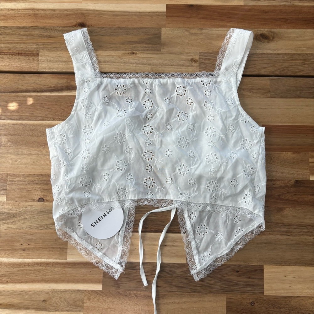 NWT SHEIN Eyelet Top - Picture 4 of 6